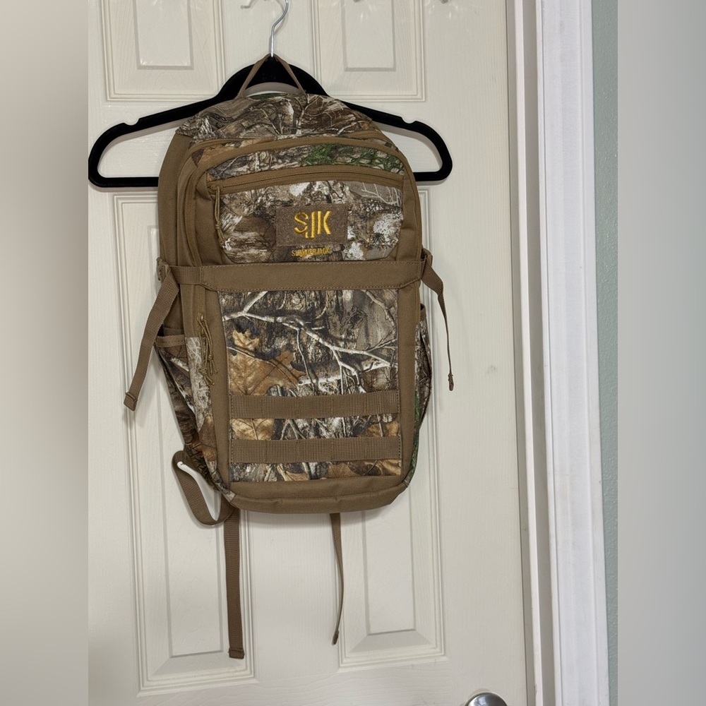 Slumberjack Camo Adjustable Expandable Backpack